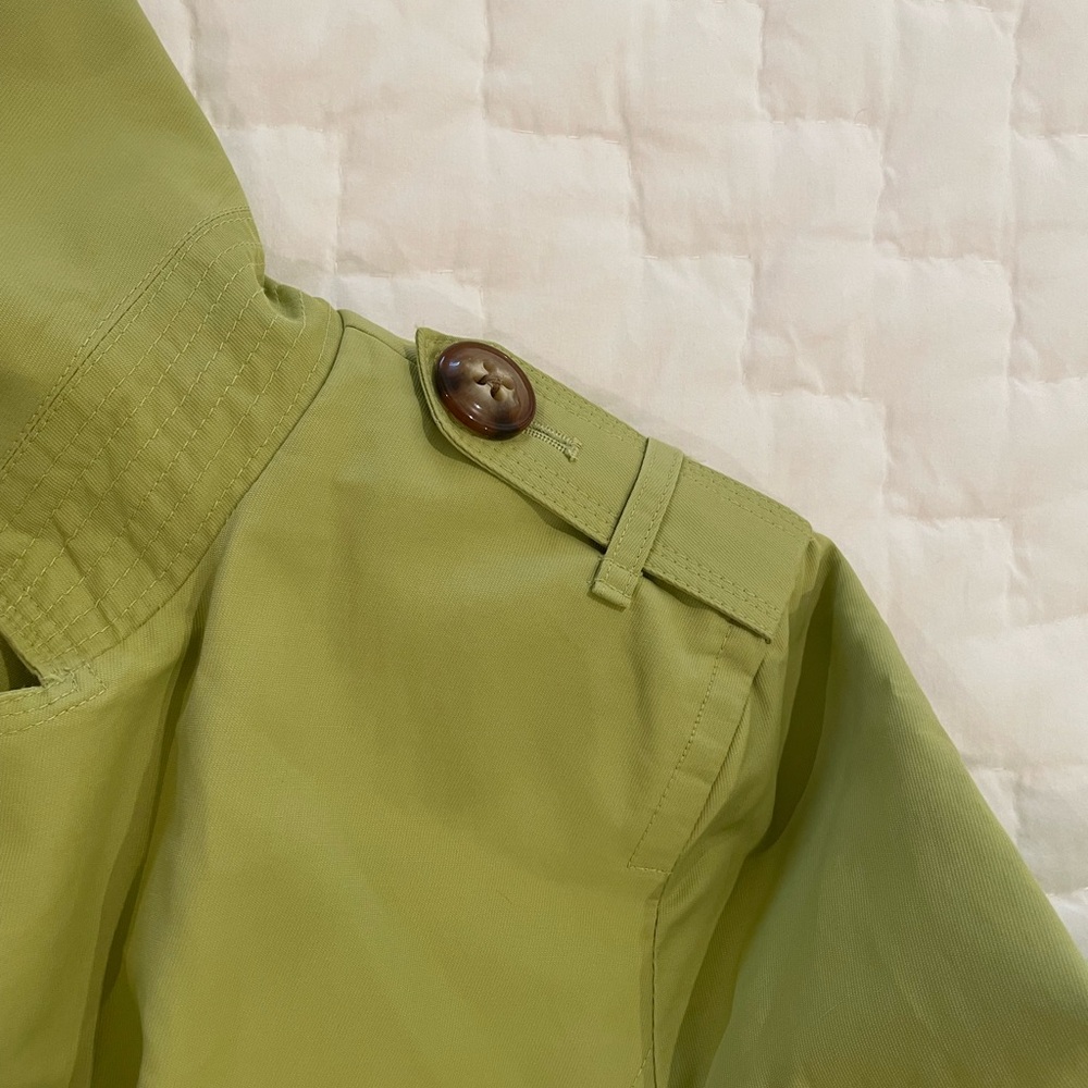 Ladies London Fog double breasted rain jacket. Color is apple green size L - Picture 5 of 12